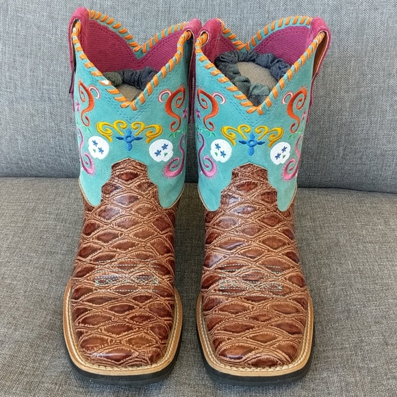 Ariat  sugar skull boot - Picture 6 of 10